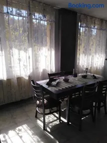 Orchid Apartment - Image 5