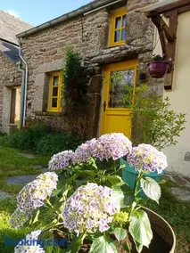 "La Maison de Poupée" Gîte cosy Monts d'Arrée proche Huelgoat Bretagne - Image 2