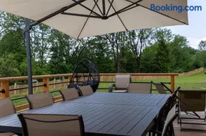 Chalet au coeur du Jura à 5min de la plage de Clairvaux - Image 4
