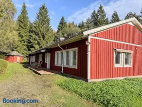 Spacious & bright house, former historical school - Image 1