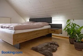 Große Ferienoase mit Burgbergblick (ideal für Familien) - Image 1