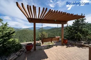 Starry Mountain Manor! Infinity Swing, Decks, Spa - Image 1
