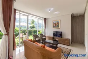 Family Only Compact Villa with City View - De Reiz Rose Garden Syariah 2BR - Image 2