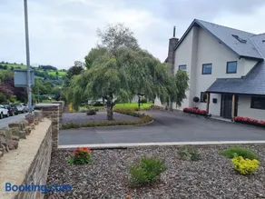 Camden Lodge B&B and Cottage Brecon - Image 3