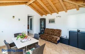 Apartment Harmony - with free parking - Image 3
