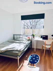 Canberra Stay Near ANU With Free Parking - Image 4