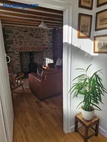 Rustic Welsh cottage - Image 5