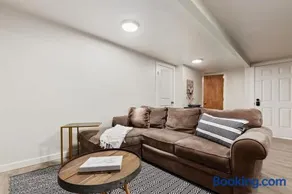 #StayInMyDistrict TwinFalls Apartment - Image 3