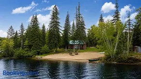 Rustic Waterfront Cabin with BBQ, Fire Pit and Views - Image 1