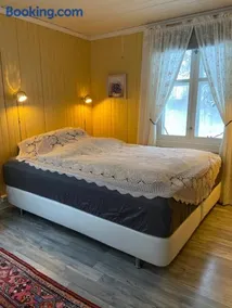 Farm stay in cozy cabin at Vestre Kinn - Image 5