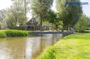 Uitzicht op de haven - Image 2