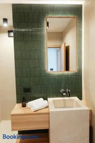 Tita's Apartments - Image 2