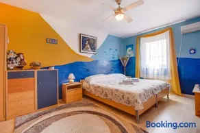 Apartment Simpatico - Image 1
