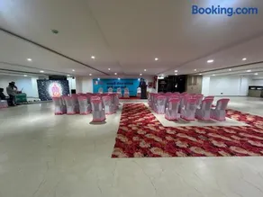 Hotel Rama Pride - Image 2