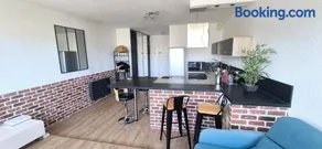 Studio cosy design avec piscine, 8mn de la mer à pied - Image 4
