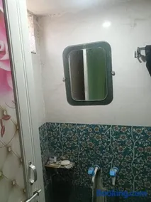 Awadhesh Home Stay - Image 2