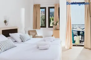 Paradise Hotel-Apartments - Image 3