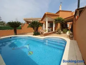 **Casa con piscina, cerca del mar, wifi gratis, aire opcional, mascotas bienvenidas, playa para perros** - ES-184-27 - Image 2