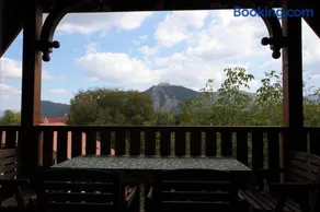 Swiss villa in the Danube Bend - Image 1