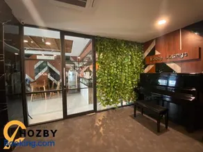 Hozby Skyview Setiabudi Suites - Image 4