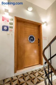 Captain's Guest House - Image 4