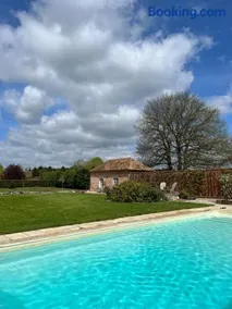 Cottage dans parc du Château d Émalleville - Image 3