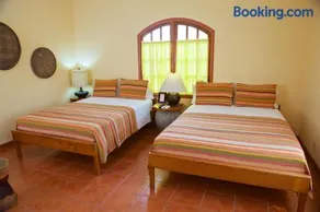 Coral House Inn - Image 3