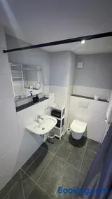 Apartment 36 - Image 4