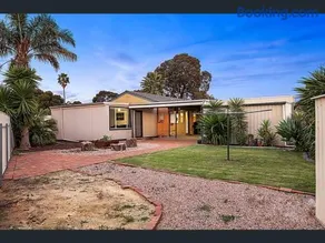 Lovely House in Smithfield - Image 4