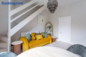 Cosy - Image 2