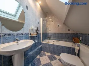 Suite familiale confortable avec WiFi à Saint-Benoît-sur-Loire, animaux admis - Image 1