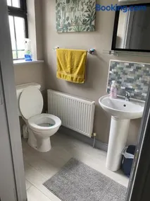 Studio apartment to rent - Image 5