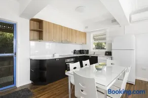 Whitecaps, 26 East Street - Image 2