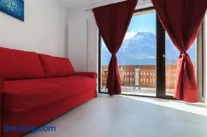 Stars & Mountain Apartment - Image 1