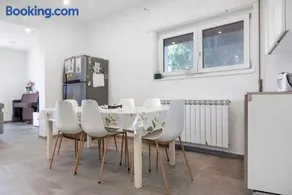 Voll ausgestattete charmante Villa mit Grill, Garten und Whirlpool | Gartenblick | Perfekt für die Arbeit von Zuhause - Image 1