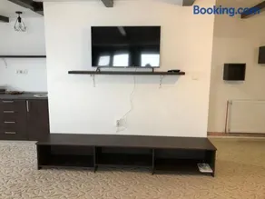 Darius Room - Image 1