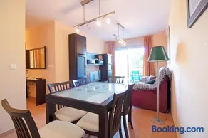 Global Vacacional, Apartamento en Marjal de Corinto con Piscina - Image 3
