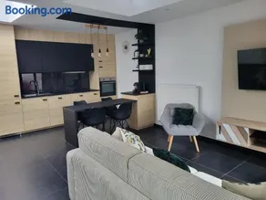 Le Studio - Image 1