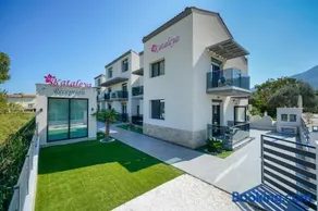 Kataleya Poolside Suites - Image 1