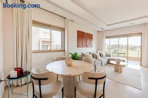 Luxury Appartement Golf and Pool - Image 2