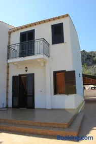 Villa Barraco Paradise - Image 1