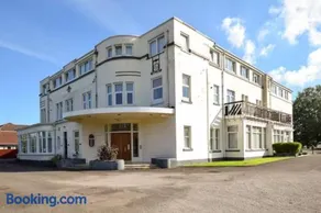 Laudervale East Penthouse, Loch Lomond - Image 2