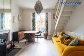 Cosy - Image 1