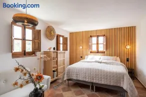 Finca Fabulosa - Nudist Resort - Adults Only - Image 2