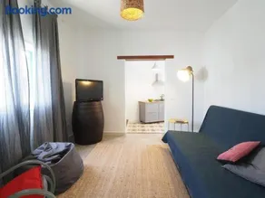 Max house - Image 1