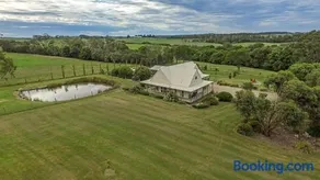 Benwerrin House - Image 2