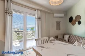 Delion Seaview Apartment by RentalsPro-Nea Potidea - Image 1