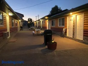 Alpine motel - Image 1