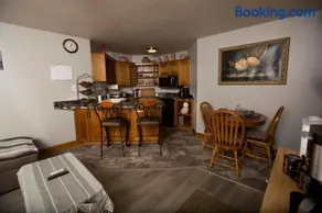 countryside Victorian getaway - Image 1