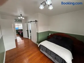 Tin Town suites - Image 3